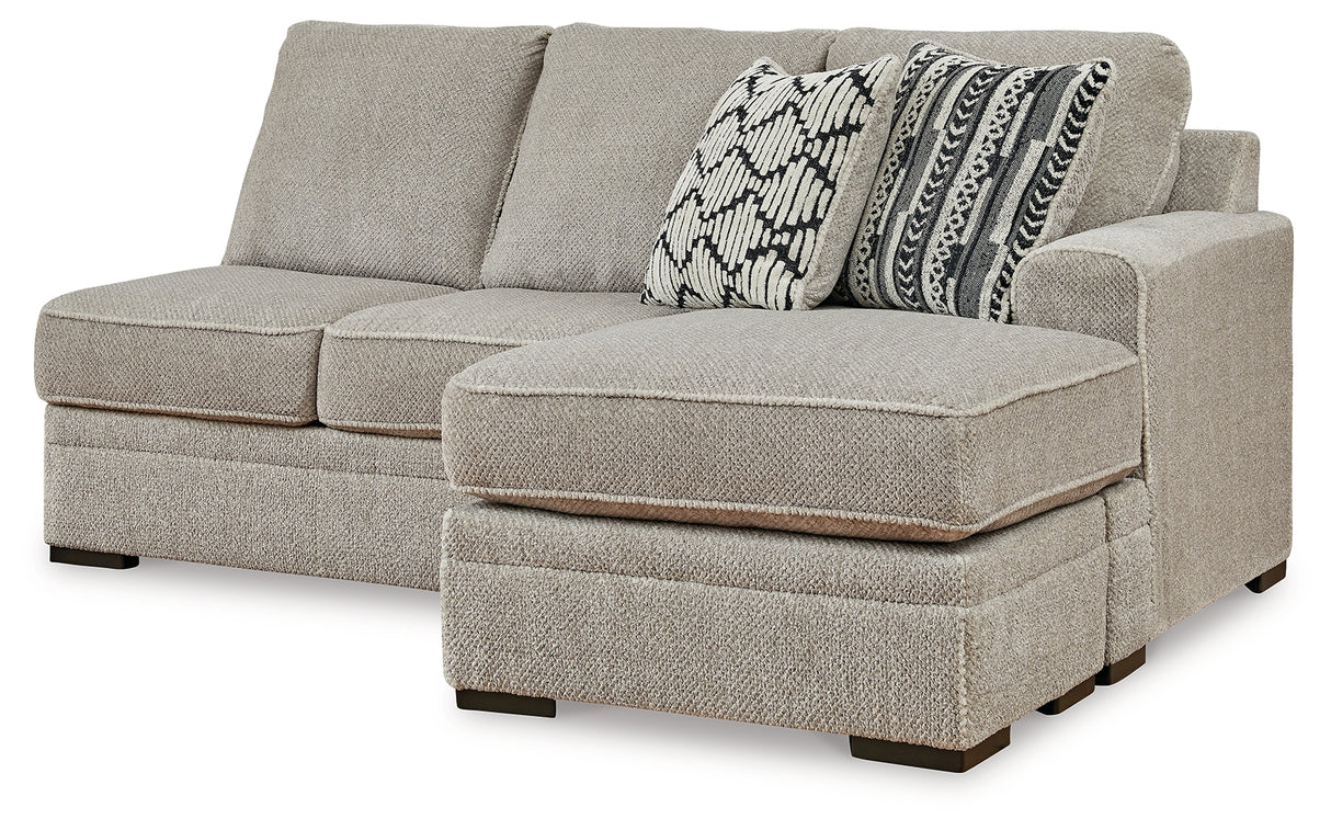 Calnita Sectional