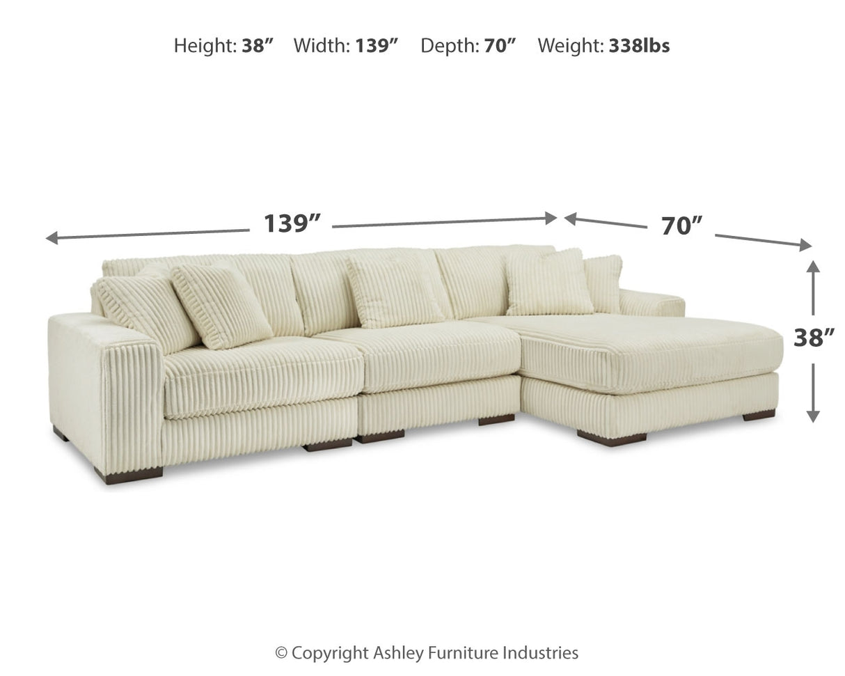 Lindyn Sectional