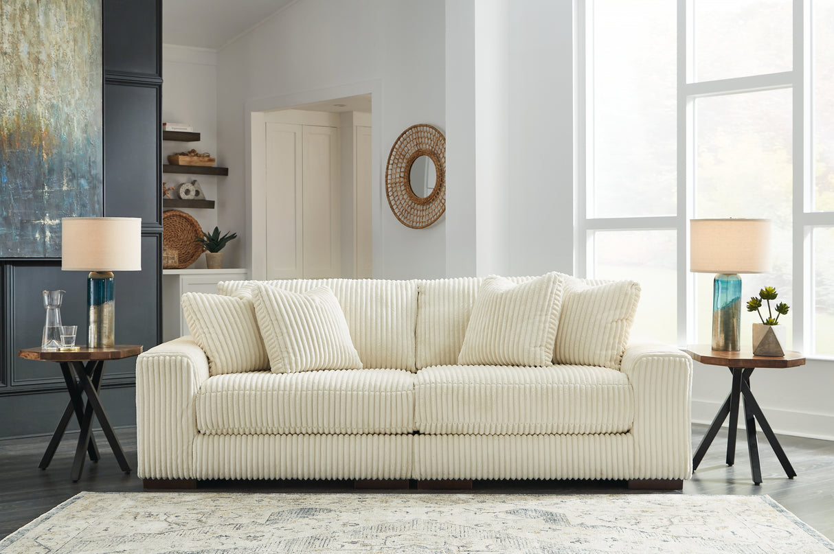 Nashville Furniture Outlets - Ashley Furniture - Lindyn Sectional - RAF 2-Piece Sectional Sofa / Ivory - 21104S1