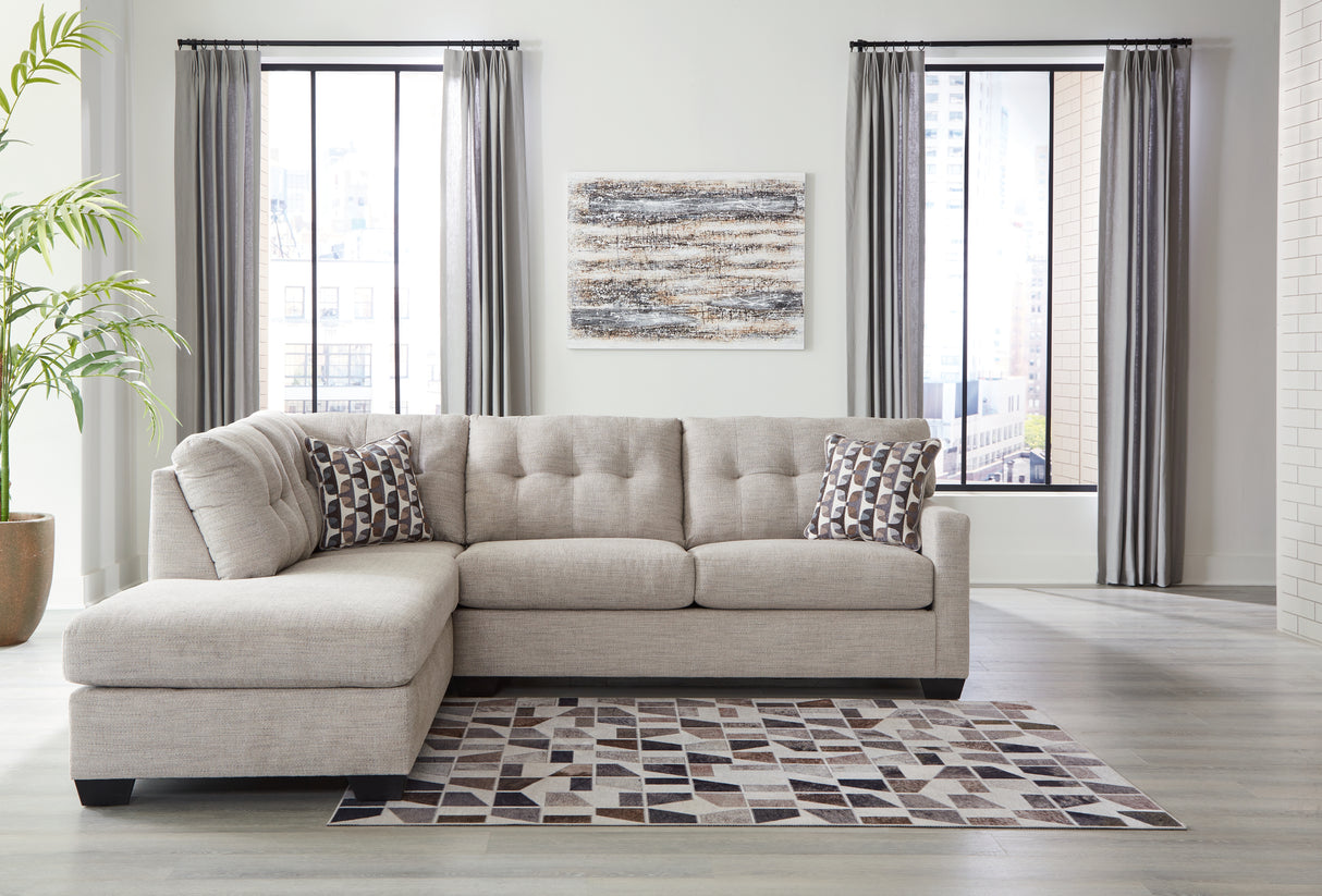 Nashville Furniture Outlets - Ashley Furniture - Mahoney Sectional - RAF 2-Piece Sectional with Chaise / Pebble - 31004S1