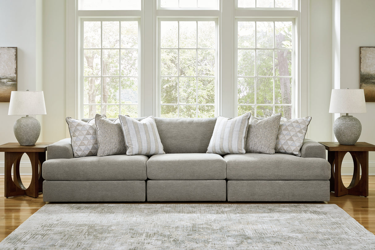 Nashville Furniture Outlets - Ashley Furniture - Avaliyah Sectional - RAF 3-Piece Sectional Sofa / Ash - 58103S2