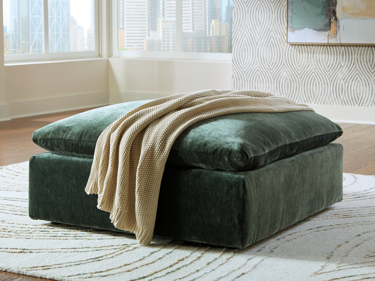 Nashville Furniture Outlets - Ashley Furniture - Carriage View Living Room - Oversized Accent Ottoman / Jade - 7800108