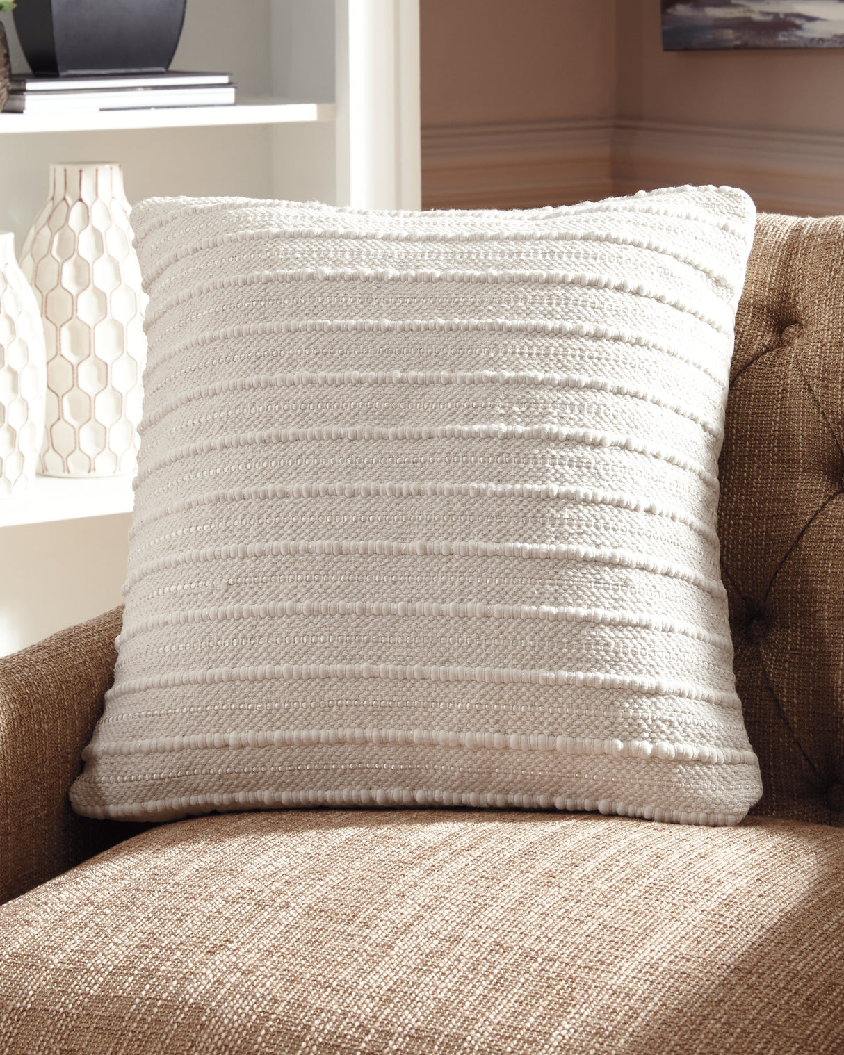 Nashville Furniture Outlets - Ashley Furniture - Theban Pillows - Pillow (4/CS) / Cream - A1000454
