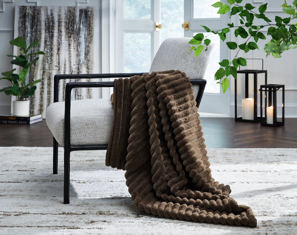 Nashville Furniture Outlets - Ashley Furniture - Alsonwell Throw (Set of 3) - Throw (3/CS) / Brown - A1001082