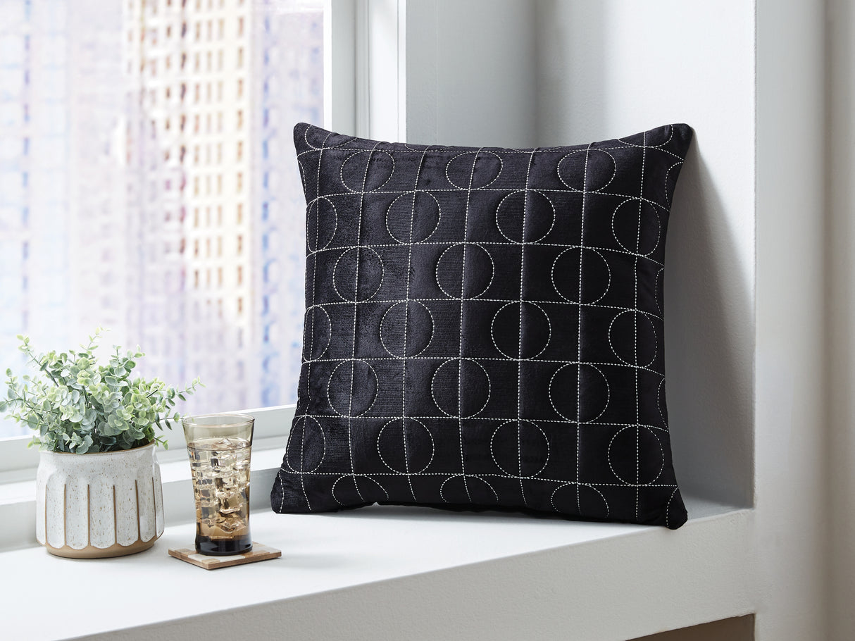 Nashville Furniture Outlets - Ashley Furniture - Kydner Pillows - Pillow (4/CS) / Black/Silver - A1001108