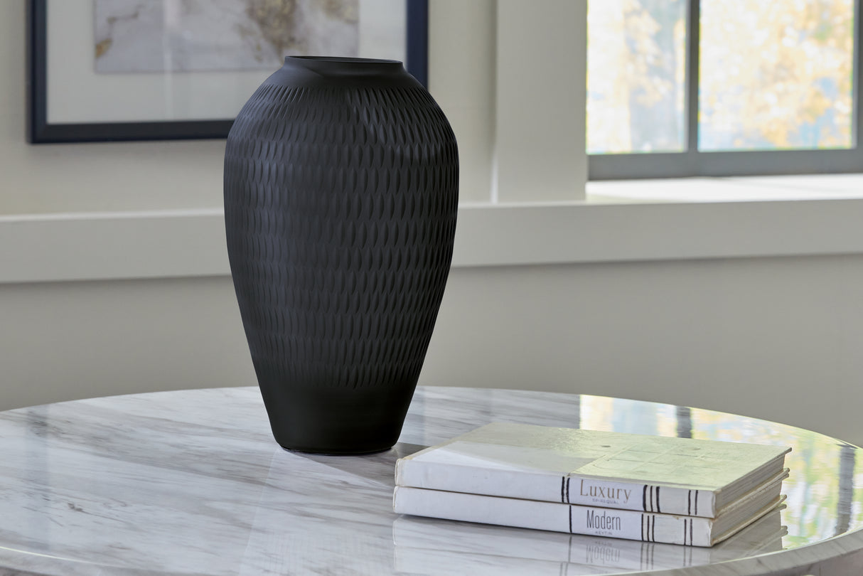 Nashville Furniture Outlets - Ashley Furniture - Etney Vase - Vase / Slate - A2000510