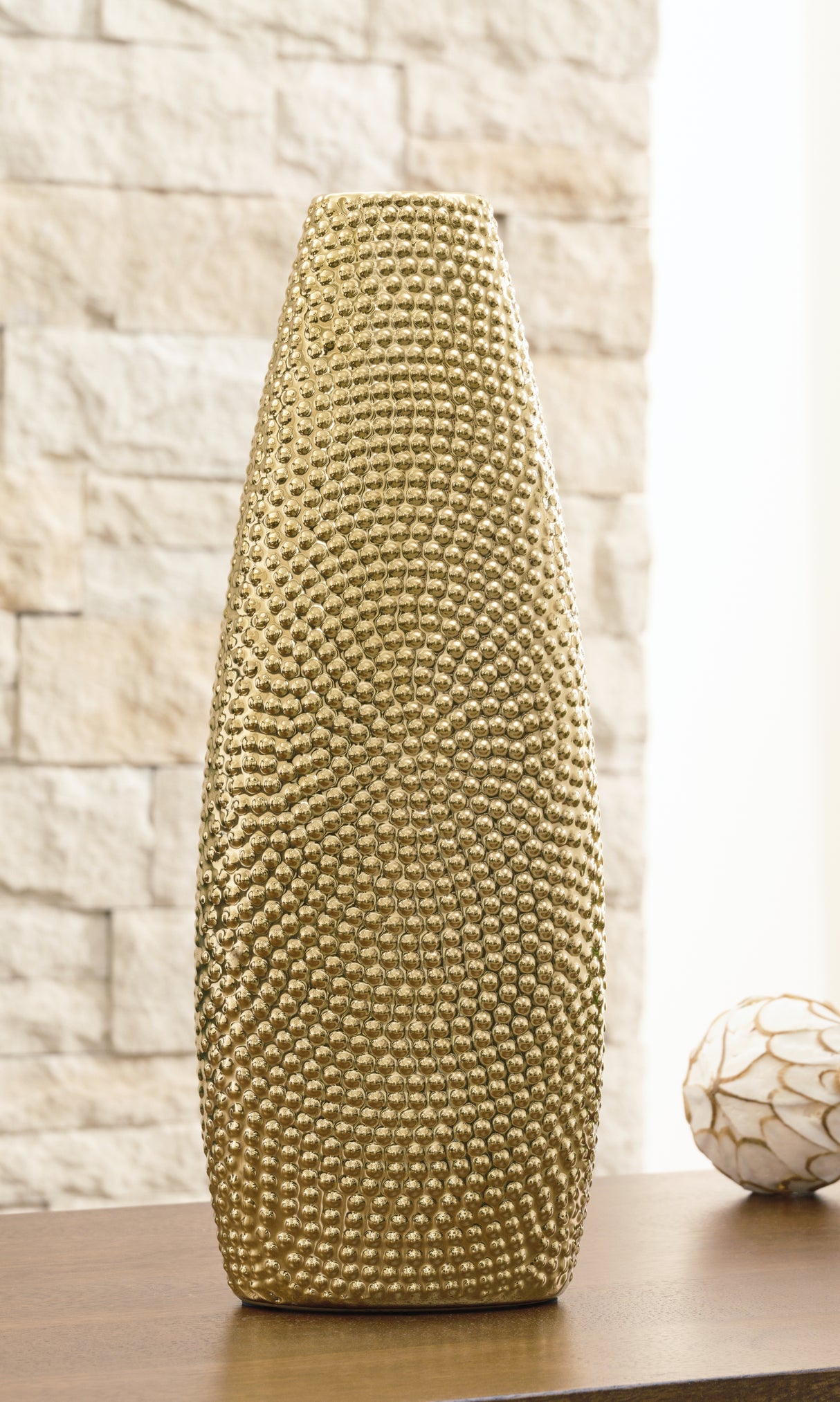 Nashville Furniture Outlets - Ashley Furniture - Efim Vase - Vase / Gold Finish - A2000576