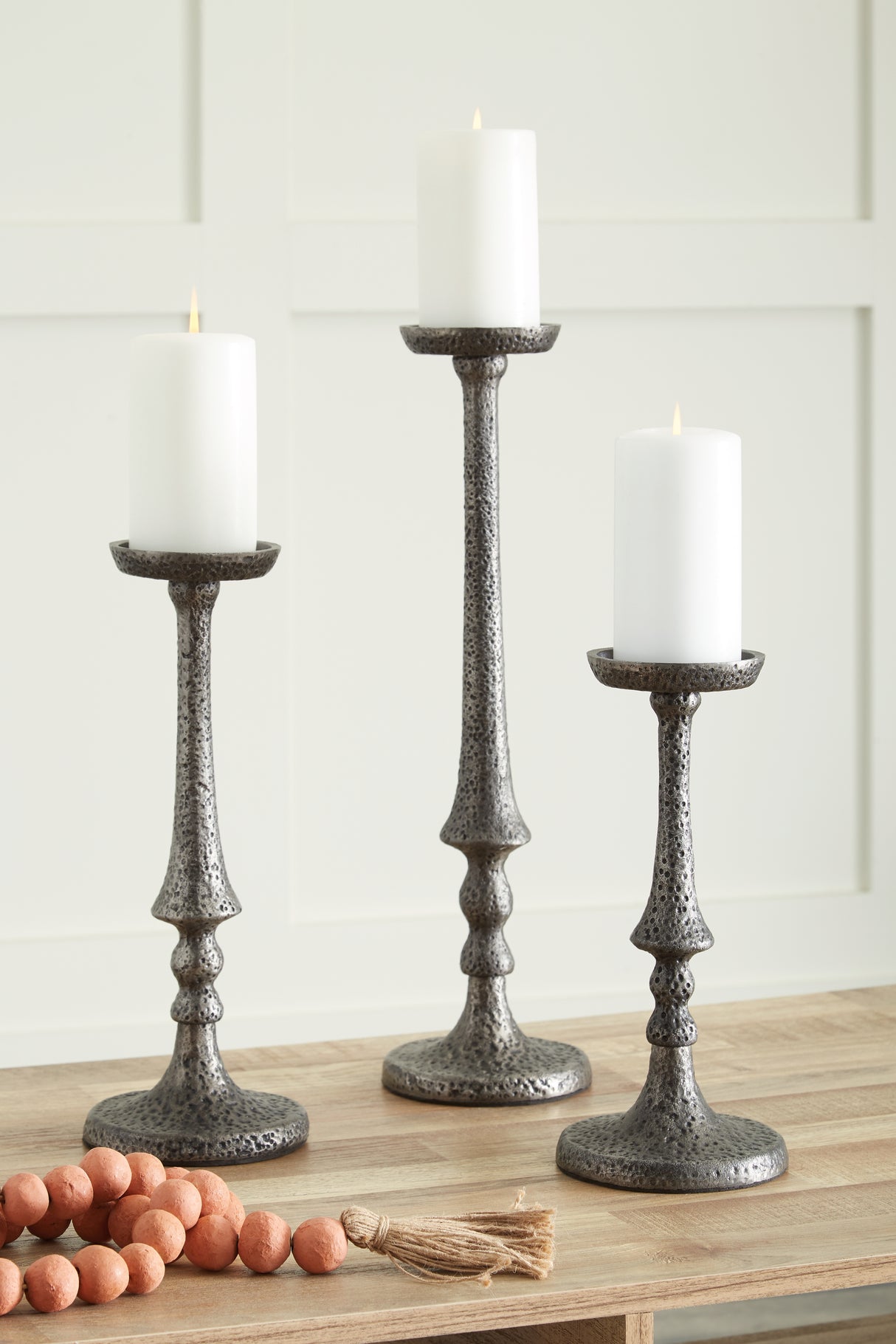 Nashville Furniture Outlets - Ashley Furniture - Eravell Candle Holder - Candle Holder Set (3/CN) / Pewter Finish - A2000584