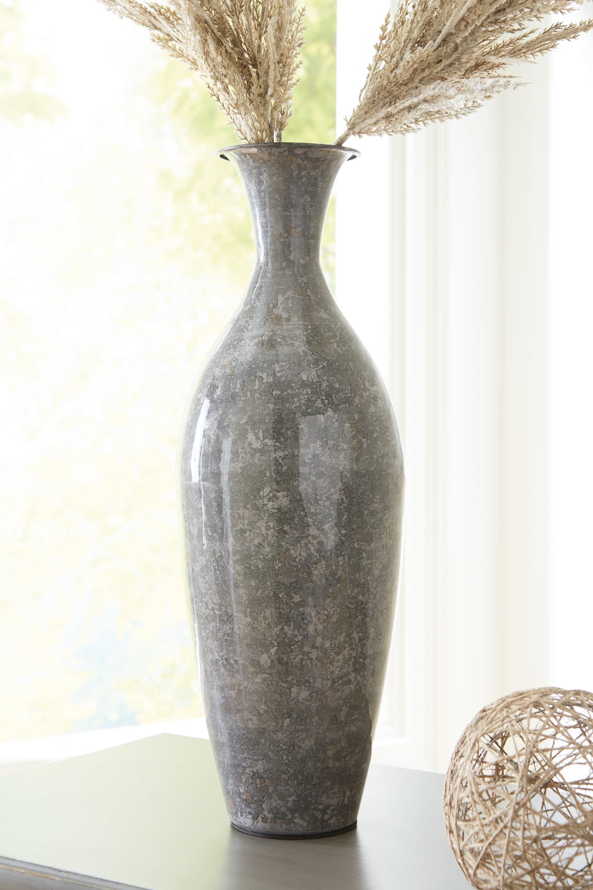 Nashville Furniture Outlets - Ashley Furniture - Brockwich Vase - Vase / Antique Gray - A2000589