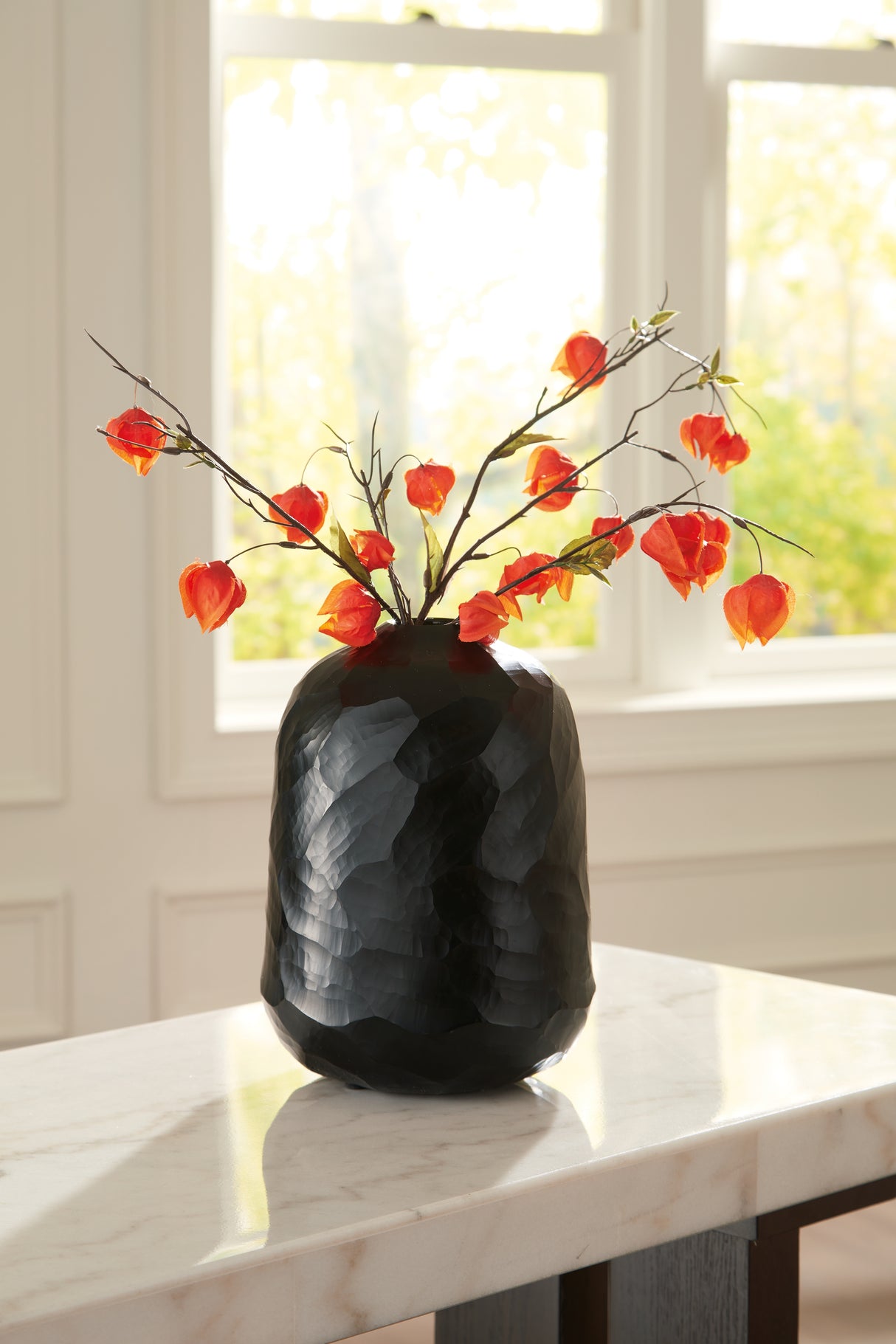Nashville Furniture Outlets - Ashley Furniture - Ryanford Vase - Vase / Black - A2000718