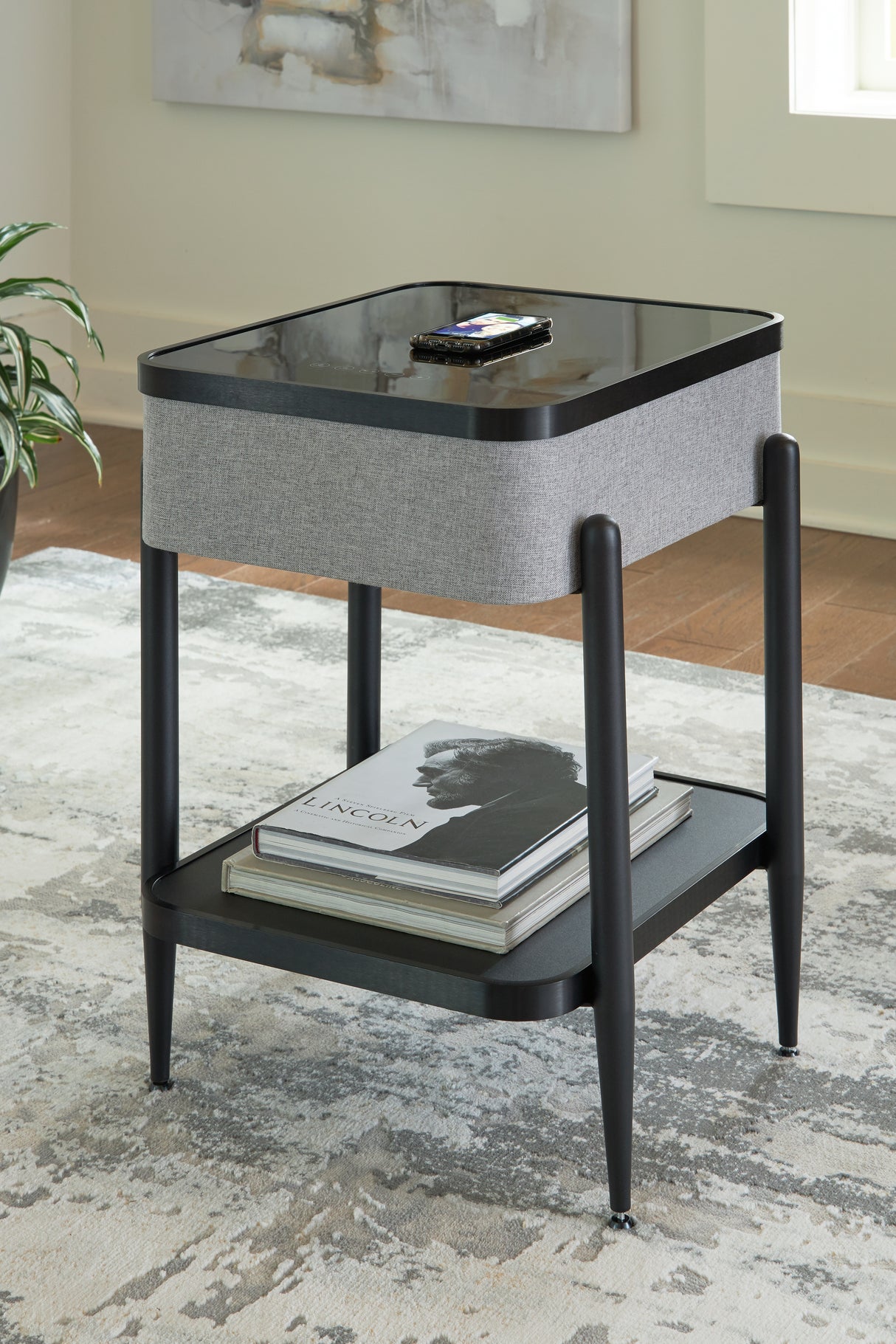 Nashville Furniture Outlets - Ashley Furniture - Jorvalee Accent Table with Speaker - Accent Table with Speaker / Gray/Black - A4000550