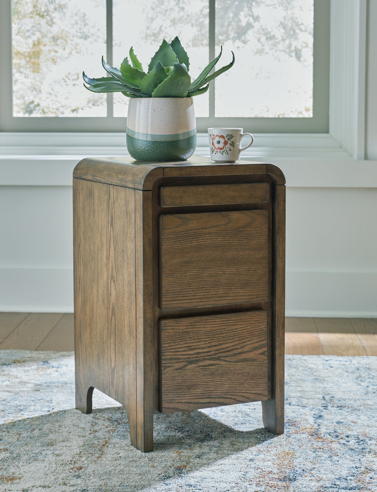 Nashville Furniture Outlets - Ashley Furniture - Jensworth Accent Table - Accent Table / Brown - A4000636