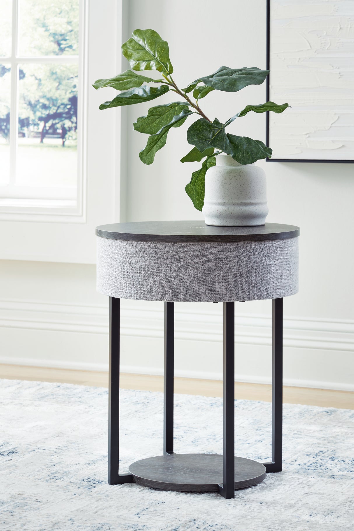 Nashville Furniture Outlets - Ashley Furniture - Sethlen Accent Table with Speaker - Accent Table with Speaker / Gray/Black - A4000641