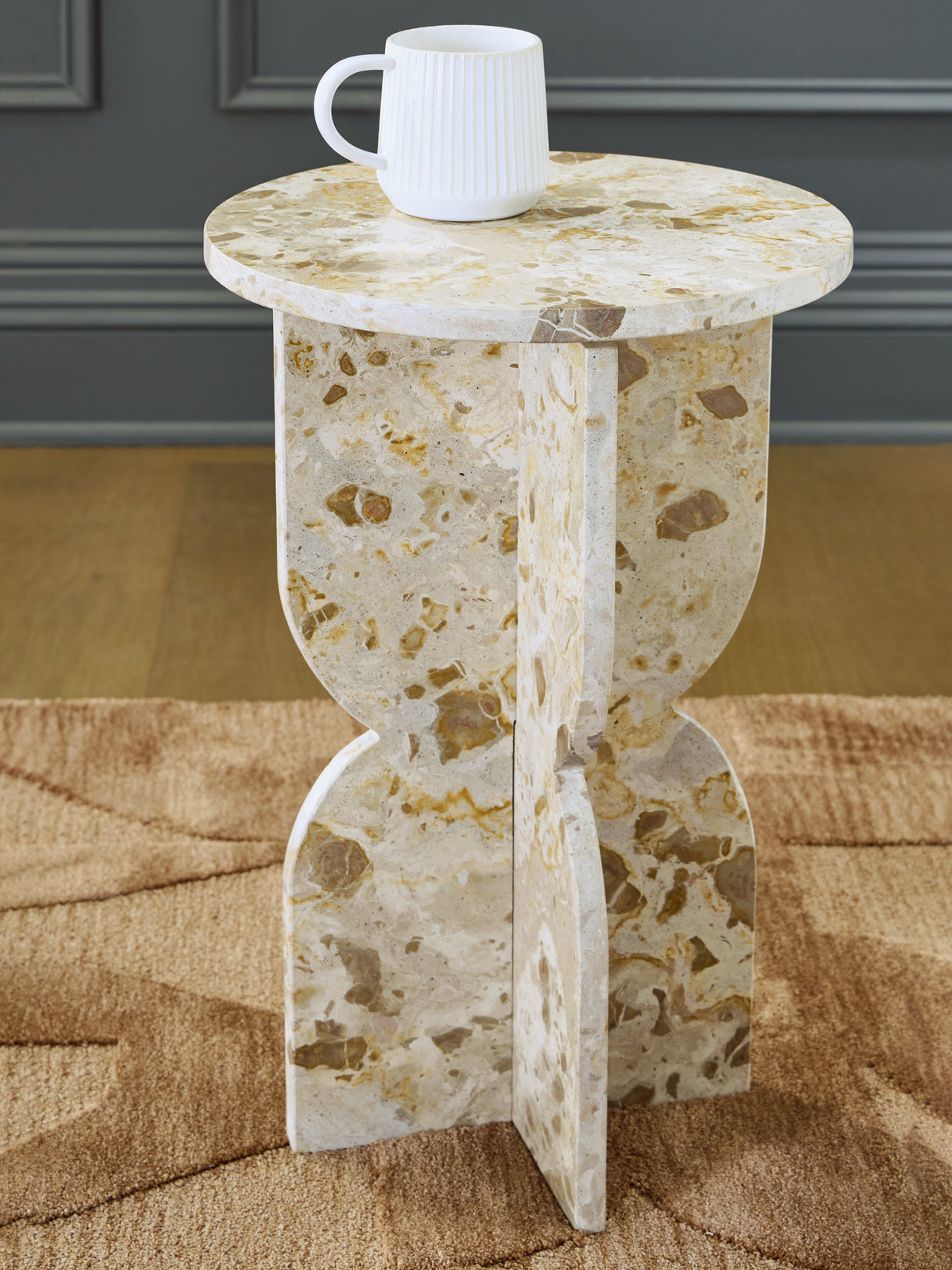 Nashville Furniture Outlets - Ashley Furniture - Treygan Accent Table - Accent Table / Beige - A4000647