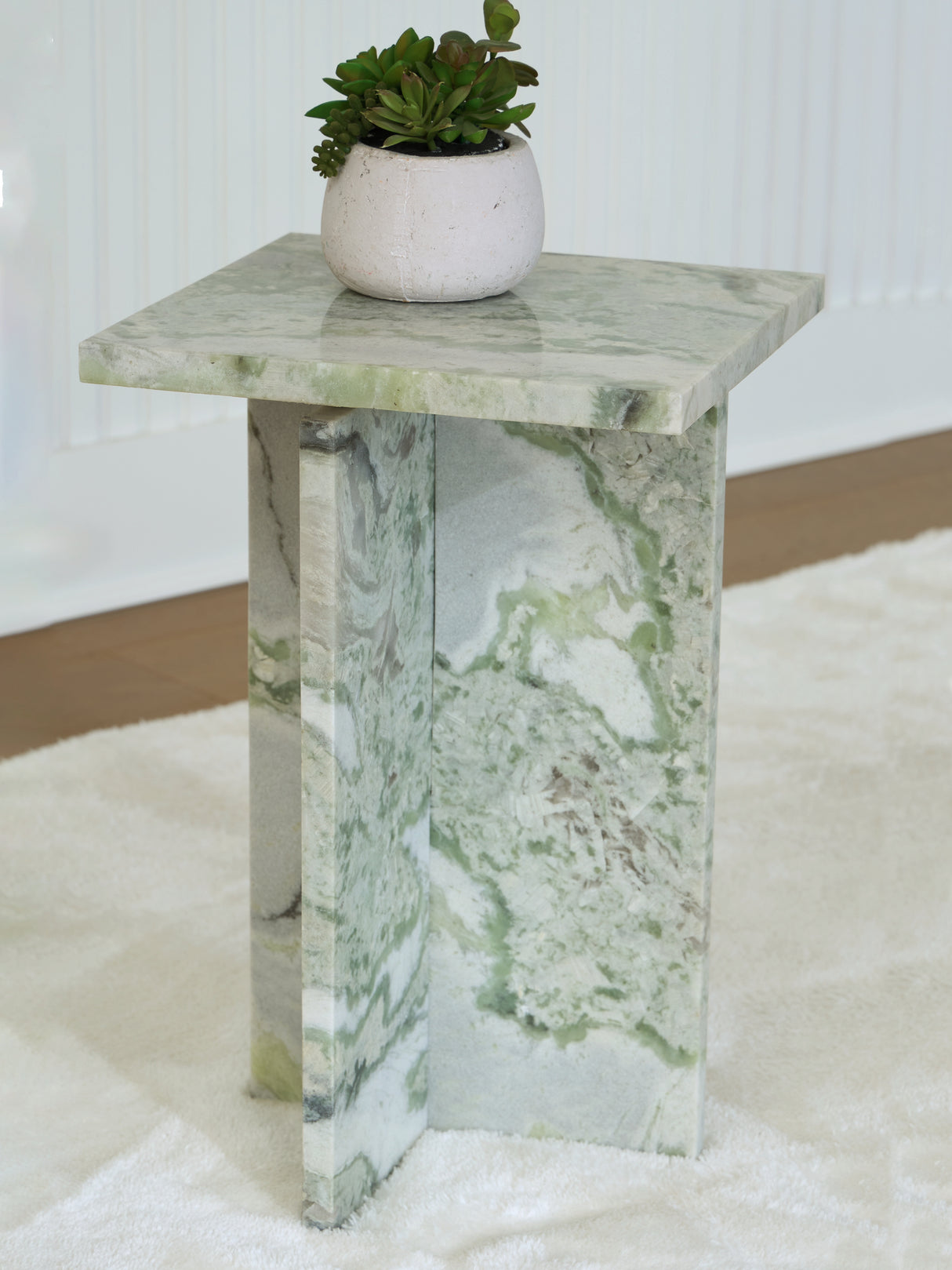 Nashville Furniture Outlets - Ashley Furniture - Deaconwell Accent Table - Accent Table / White/Green - A4000648