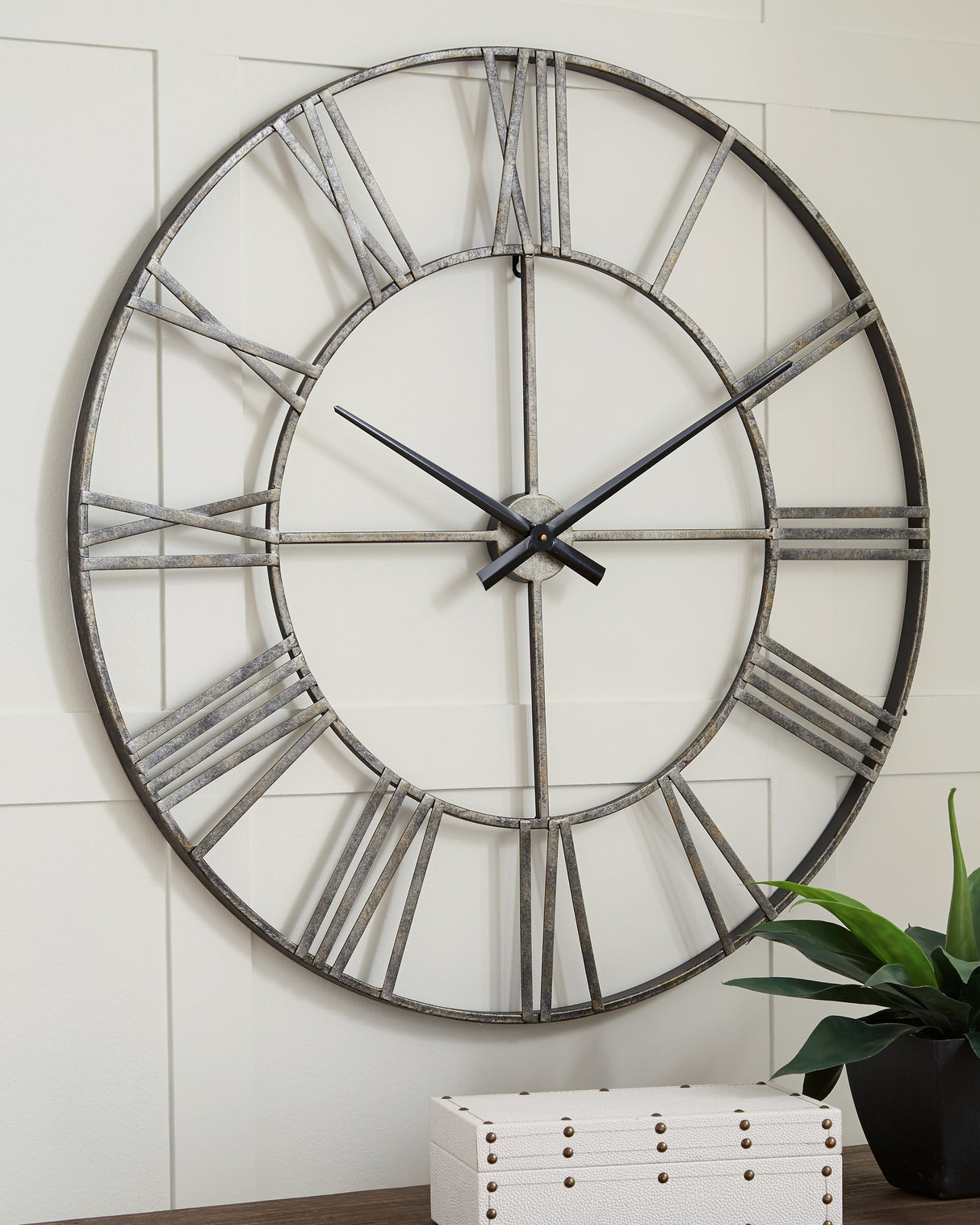Nashville Furniture Outlets - Ashley Furniture - Paquita Wall Decor - Wall Clock / Antique Silver - A8010237