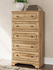 Nashville Furniture Outlets - Ashley Furniture - Aleaport Bedroom - Five Drawer Chest / Warm Brown - PCB1075-46