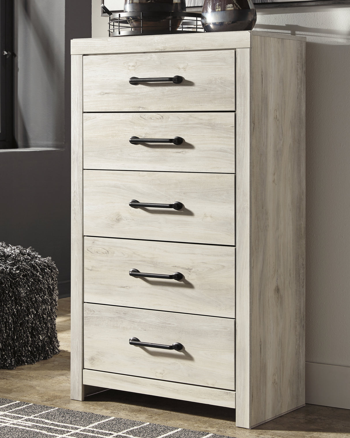 Nashville Furniture Outlets - Ashley Furniture - Cambeck Bedroom - Five Drawer Chest / Whitewash - B192-46