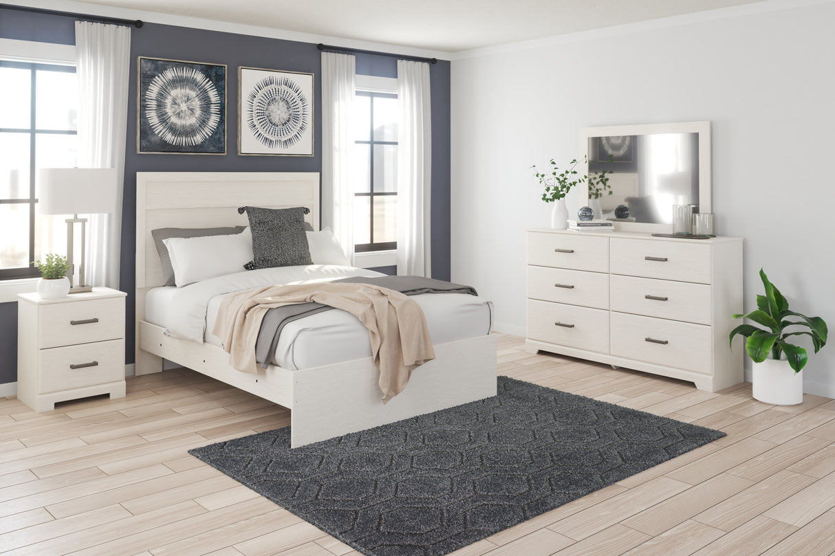 Nashville Furniture Outlets - Ashley Furniture - Stelsie Bedroom - Dresser and Mirror / White - B2588B1