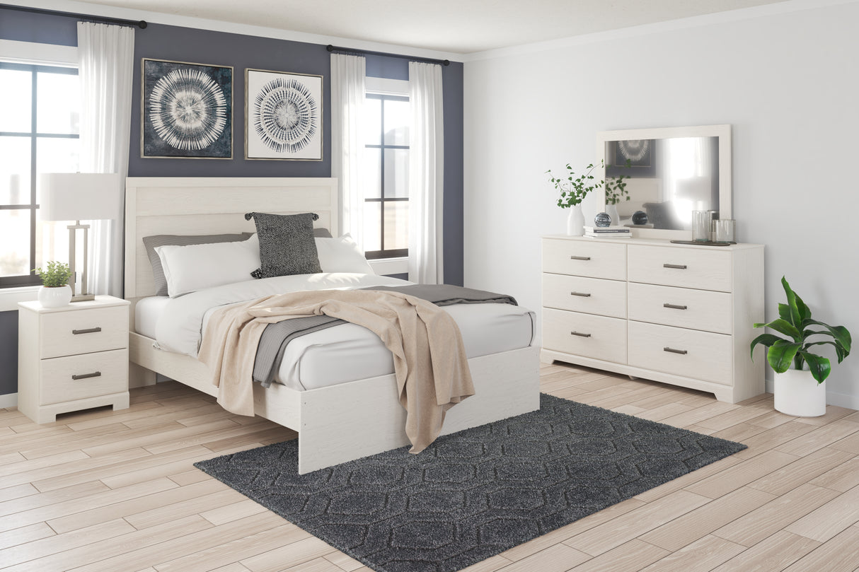 Nashville Furniture Outlets - Ashley Furniture - Stelsie Bedroom - Queen Panel Bed / White - B2588B2
