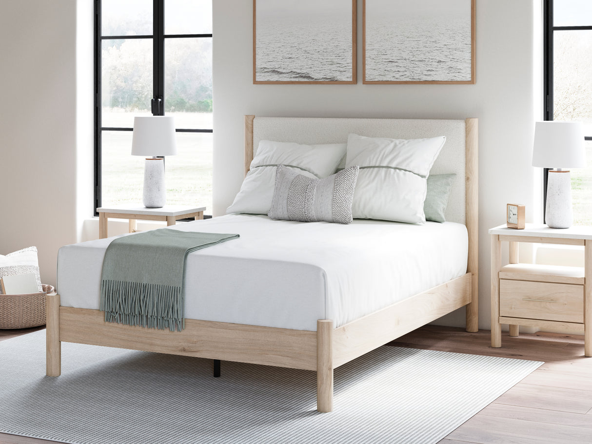 Nashville Furniture Outlets - Ashley Furniture - Cadmori Bedroom - King Upholstered Panel Bed / Black/White - B2616B8