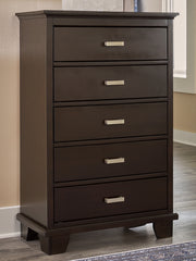 Nashville Furniture Outlets - Ashley Furniture - Covetown Bedroom - Five Drawer Chest / Dark Brown - B441-46