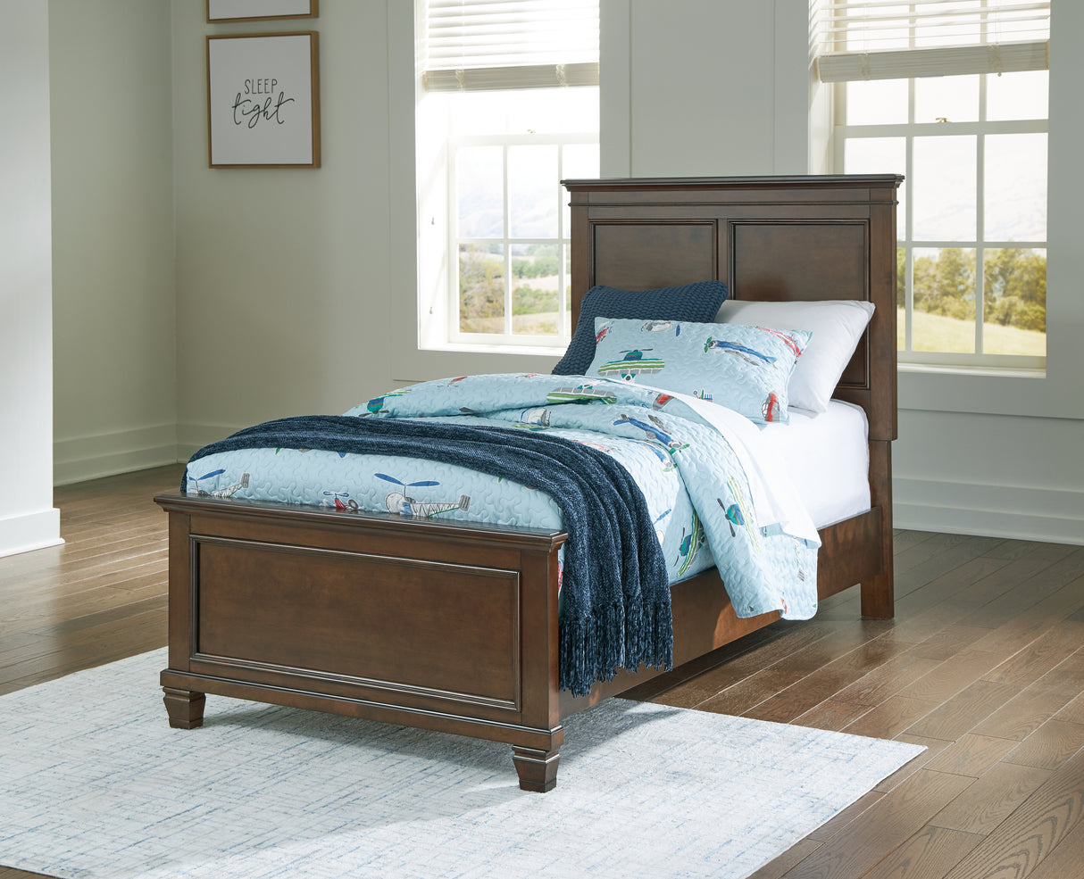Nashville Furniture Outlets - Ashley Furniture - Danabrin Bedroom - Twin Panel Bed / Brown - B685B6