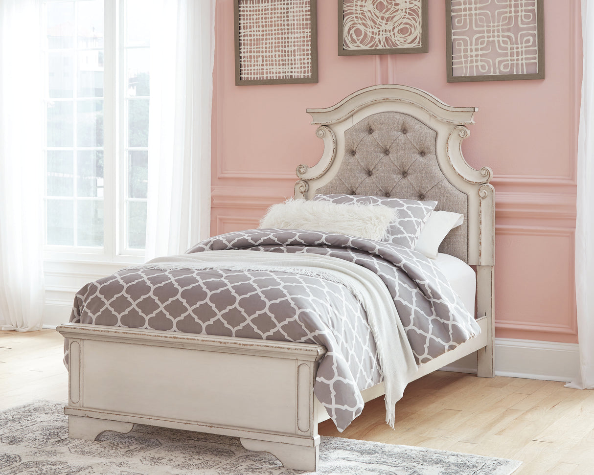 Nashville Furniture Outlets - Ashley Furniture - Realyn Bedroom - King Upholstered Storage Bed / Two-tone - B743B20