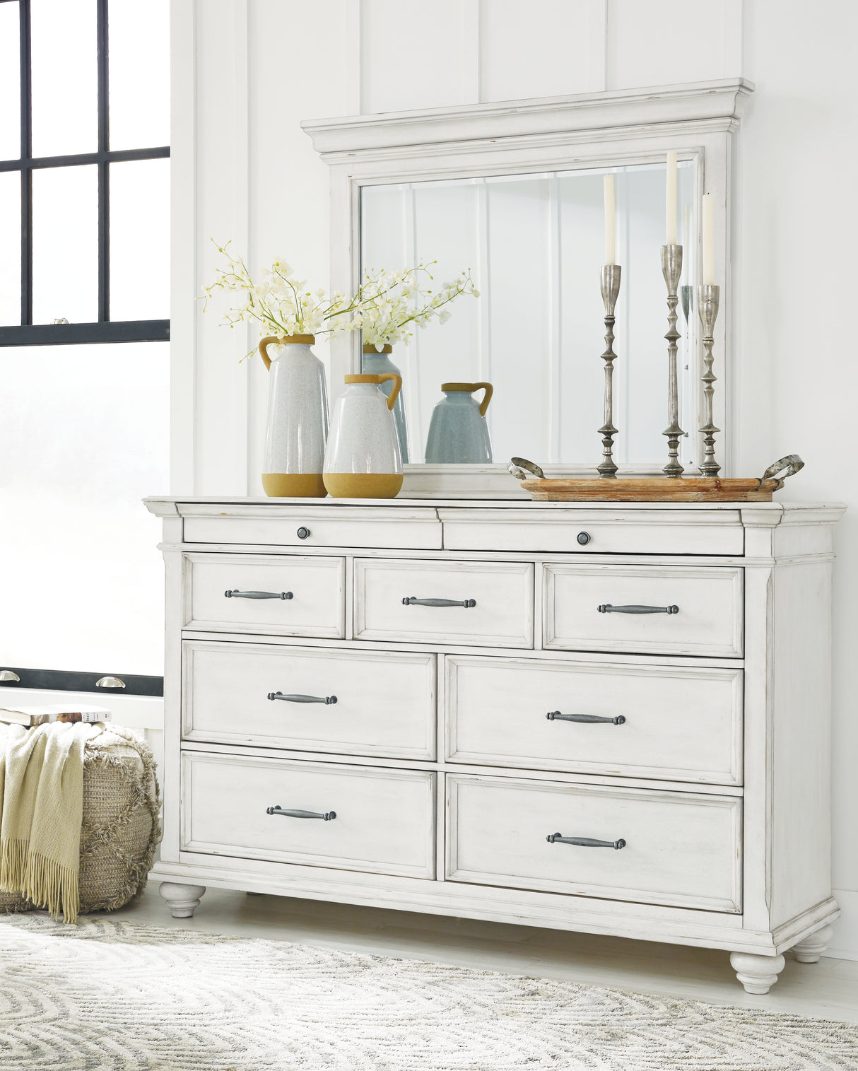 Nashville Furniture Outlets - Ashley Furniture - Kanwyn Bedroom - Dresser and Mirror / Whitewash - B777B1
