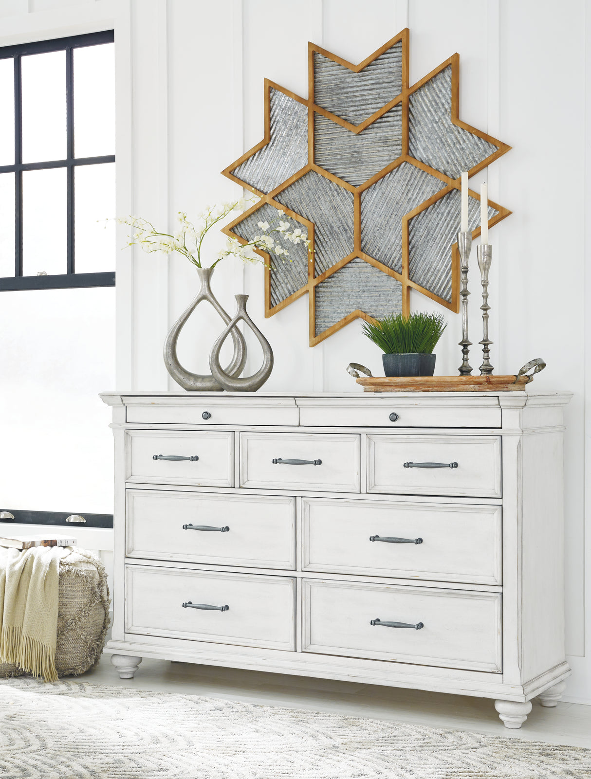 Nashville Furniture Outlets - Ashley Furniture - Kanwyn Bedroom - Dresser / Whitewash - B777-31