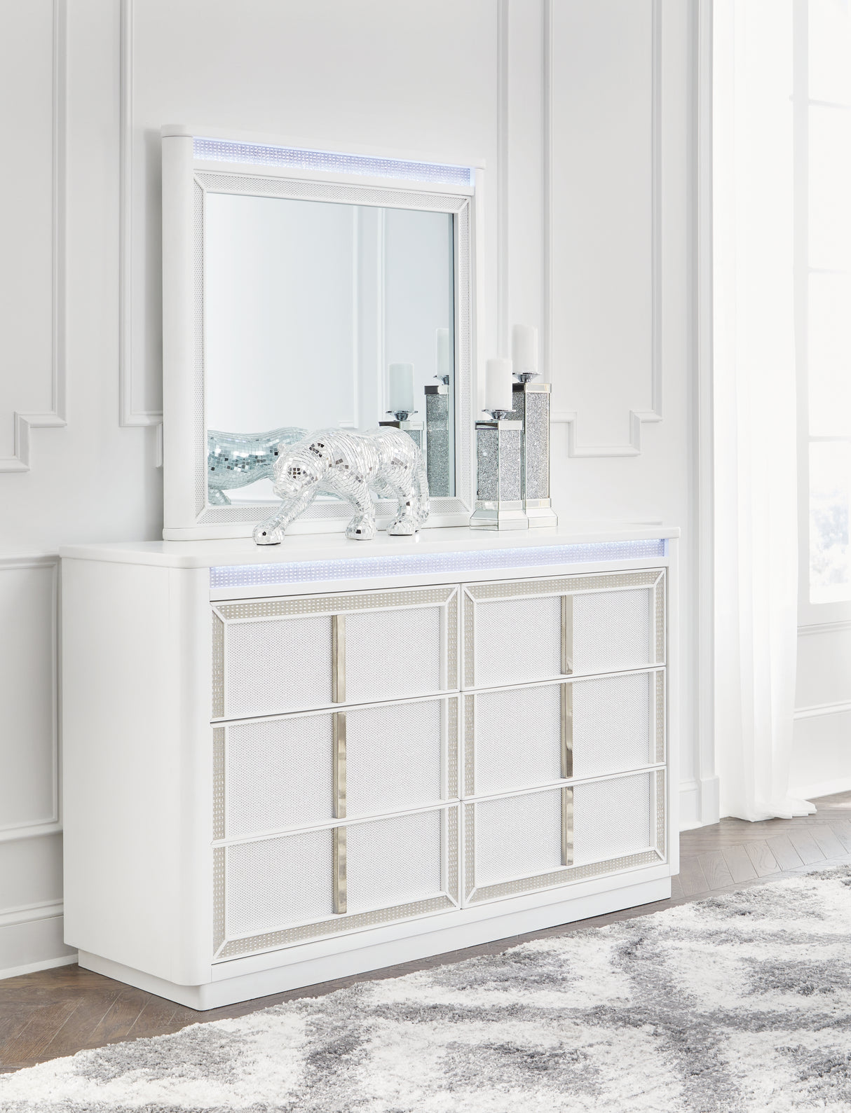 Nashville Furniture Outlets - Ashley Furniture - Chalanna Bedroom - Dresser and Mirror / White - B822B1