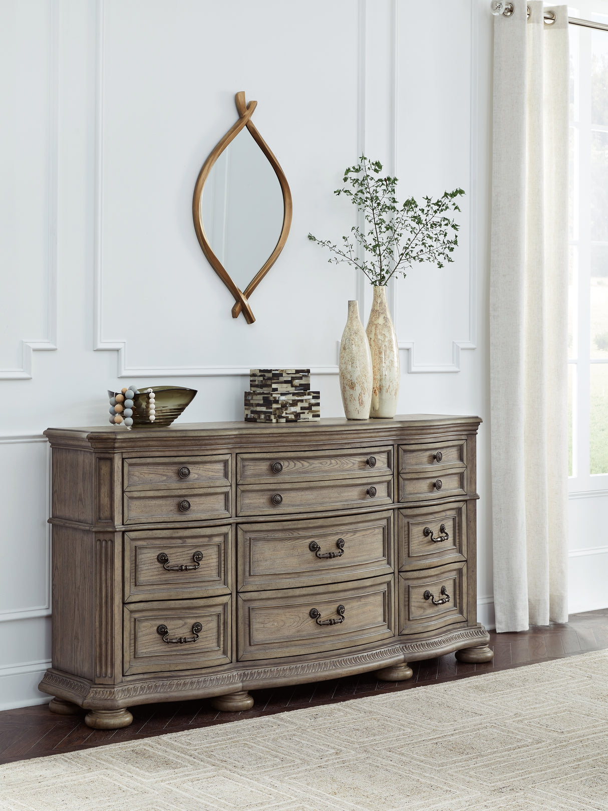 Nashville Furniture Outlets - Ashley Furniture - Ardenfield Bedroom - Dresser / Light Brown - B944-31