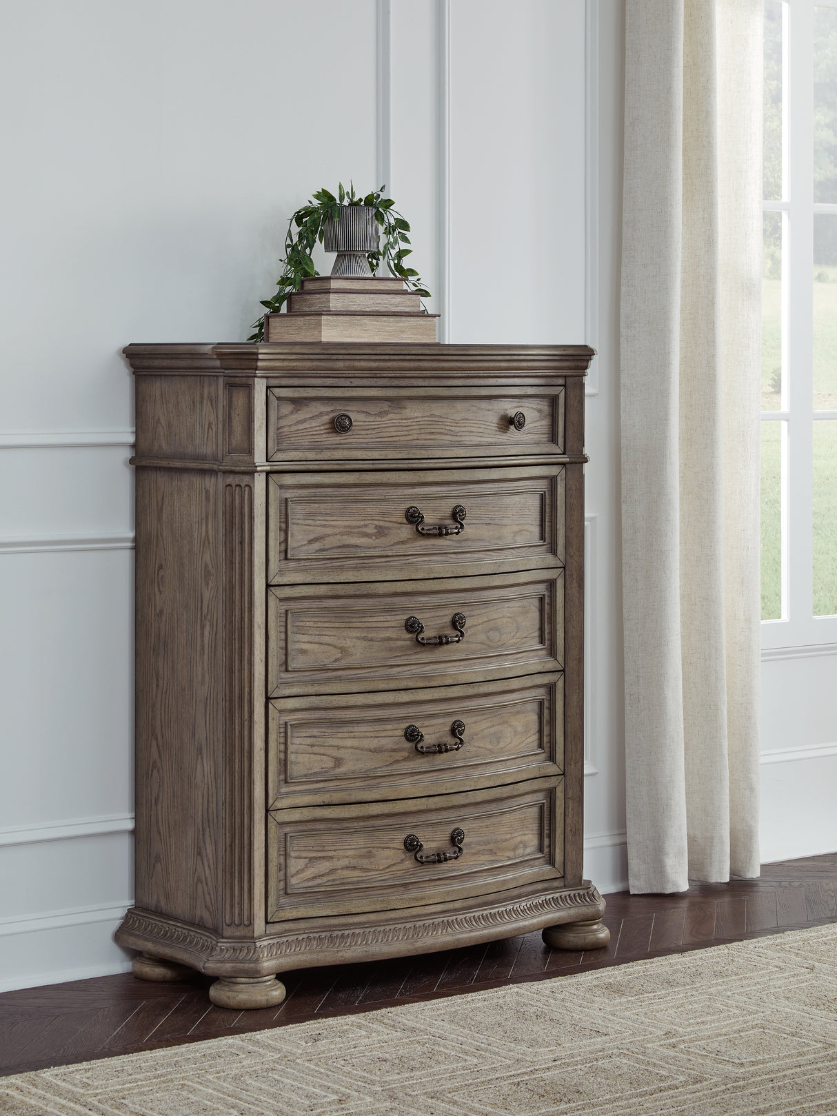 Nashville Furniture Outlets - Ashley Furniture - Ardenfield Bedroom - Five Drawer Chest / Light Brown - B944-46