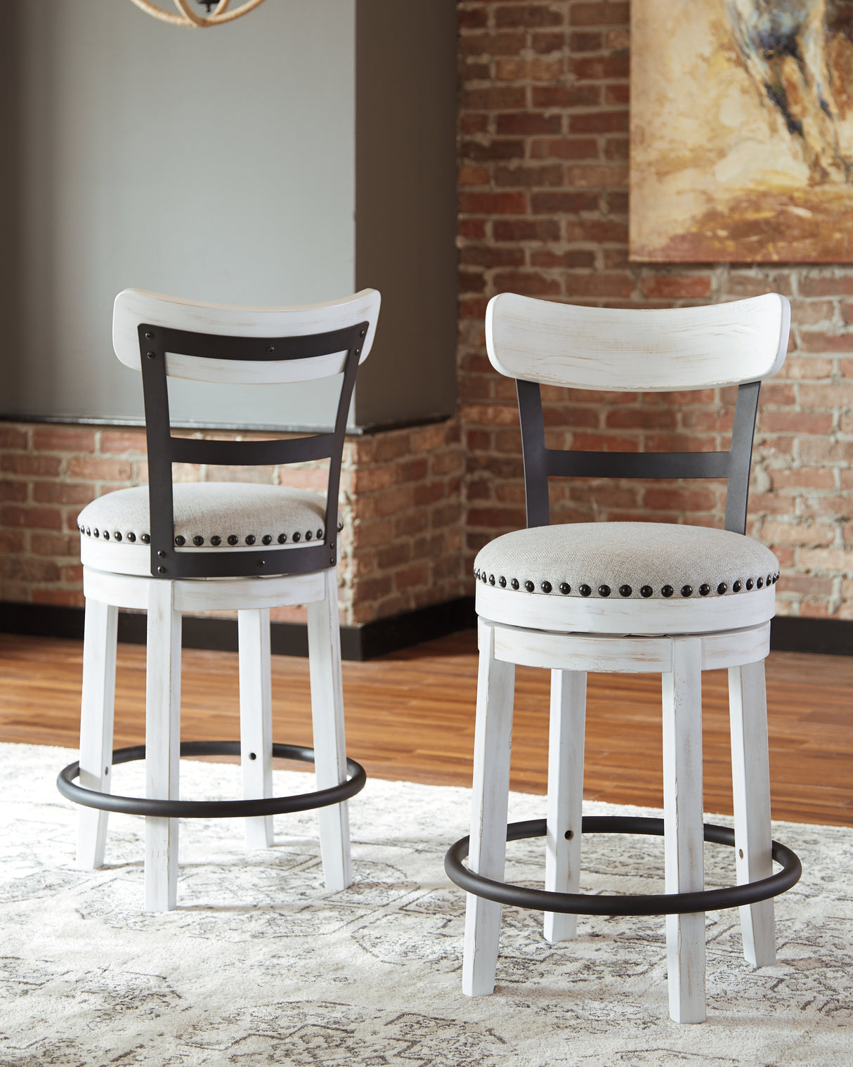 Nashville Furniture Outlets - Ashley Furniture - Valebeck Dining Room - UPH Swivel Barstool (1/CN) / White - D546-524