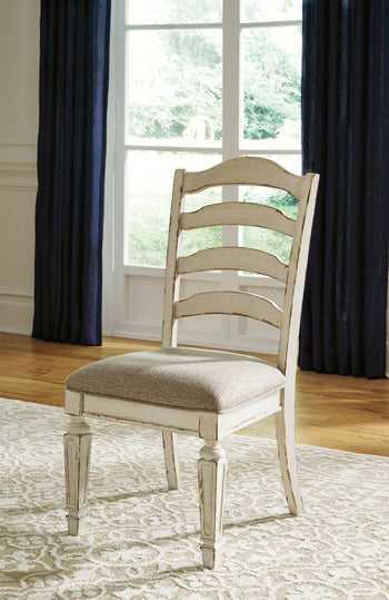 Nashville Furniture Outlets - Ashley Furniture - Realyn Dining Room - Dining Chair (Set of 2) / Chipped White - D743-01X2