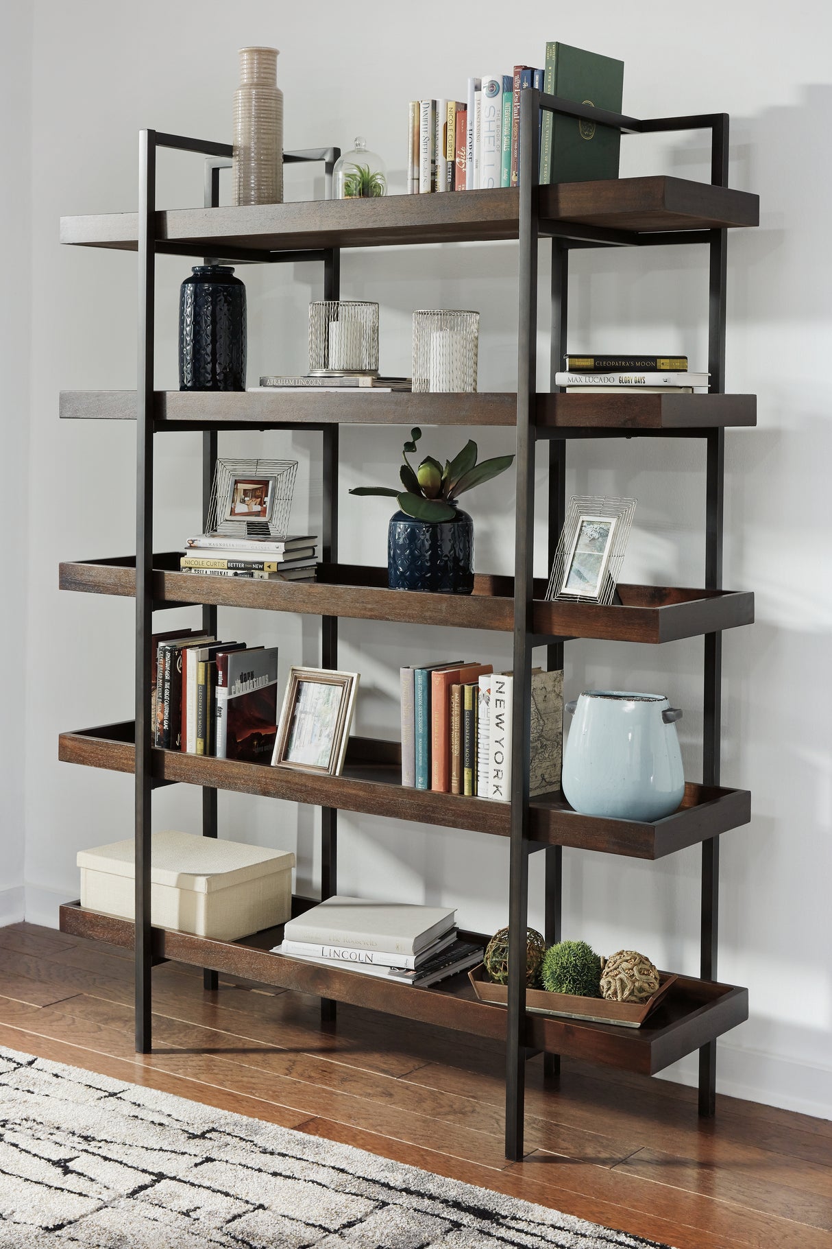 Nashville Furniture Outlets - Ashley Furniture - Starmore Bookcase - Bookcase / Brown - H633-70