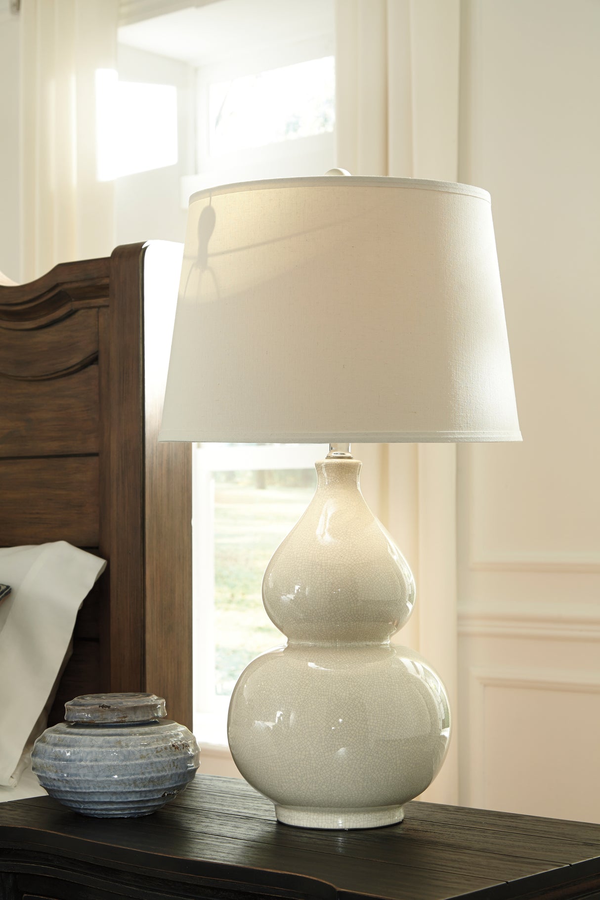 Nashville Furniture Outlets - Ashley Furniture - Saffi Lighting - Table Lamp (Set of 2) / Cream - L100074X2