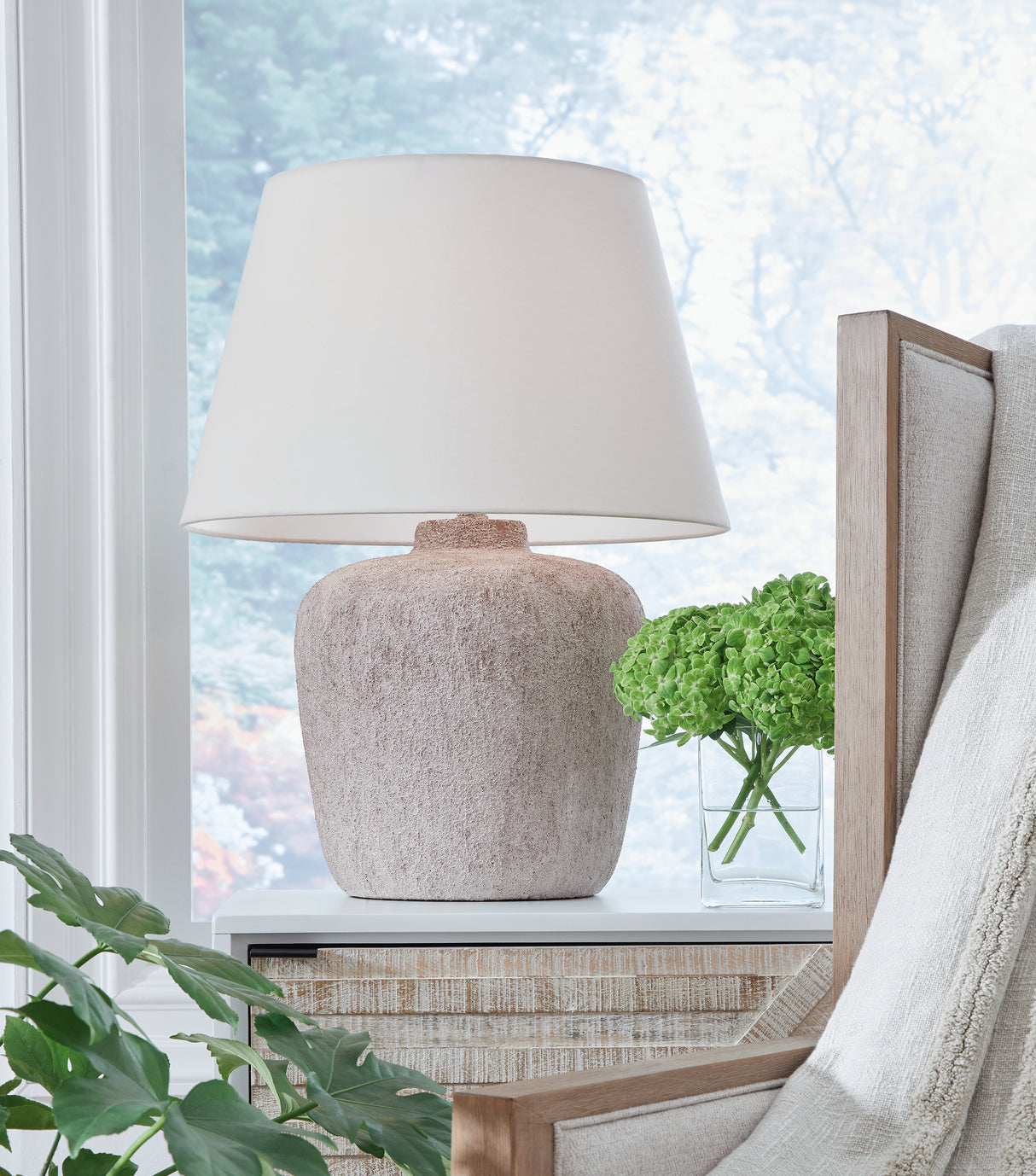 Nashville Furniture Outlets - Ashley Furniture - Danry Lighting - Table Lamp (Set of 2) / Distressed Cream - L207454X2