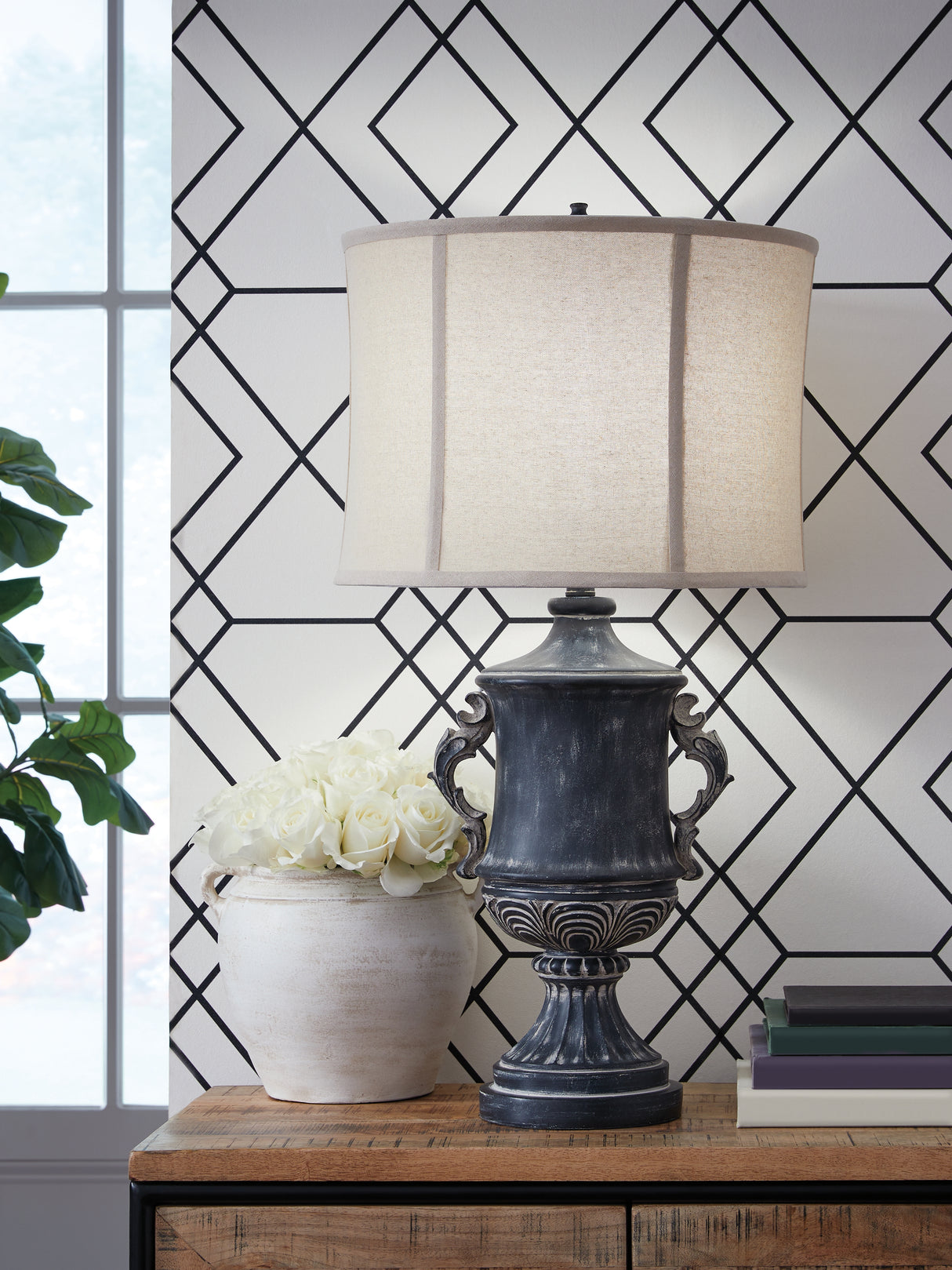 Nashville Furniture Outlets - Ashley Furniture - Morvanford Lighting - Poly Table Lamp (1/CN) / Antique Black - L235834