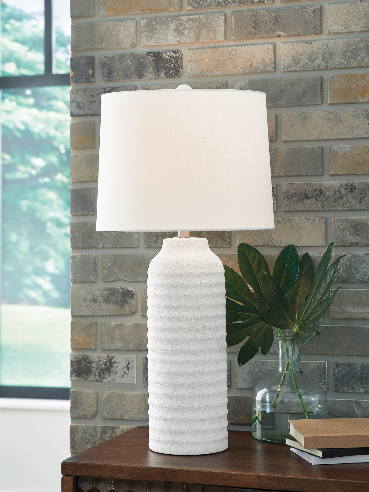 Nashville Furniture Outlets - Ashley Furniture - Vauville Lighting - Poly Table Lamp (Set of 2) - L243674