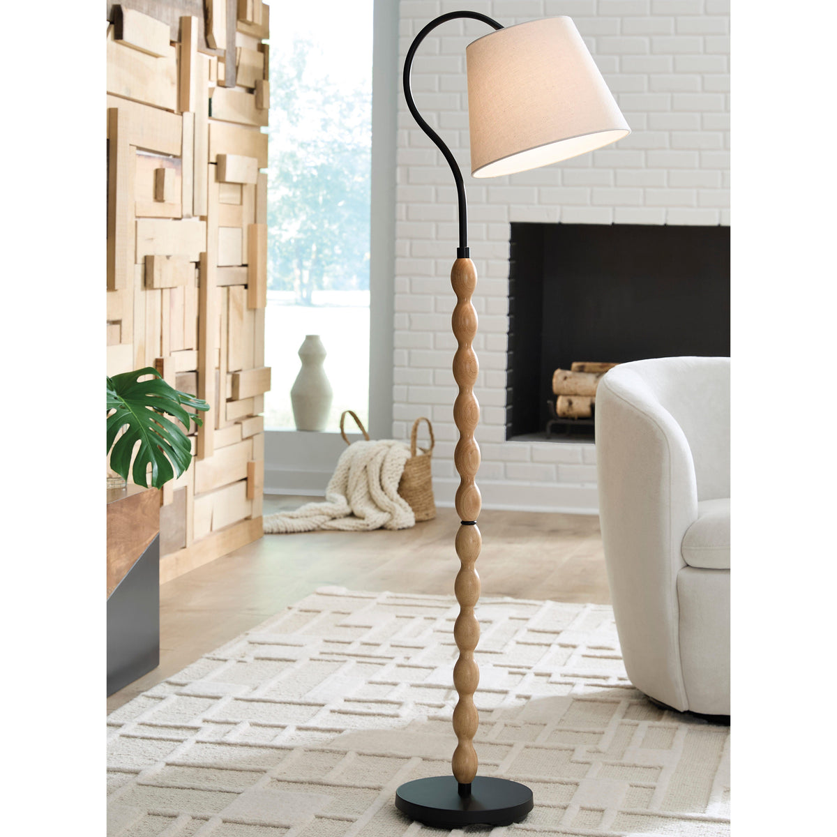 Nashville Furniture Outlets - Ashley Furniture - Corinwell Lighting - Wood Floor Lamp (1/CN) - L329131