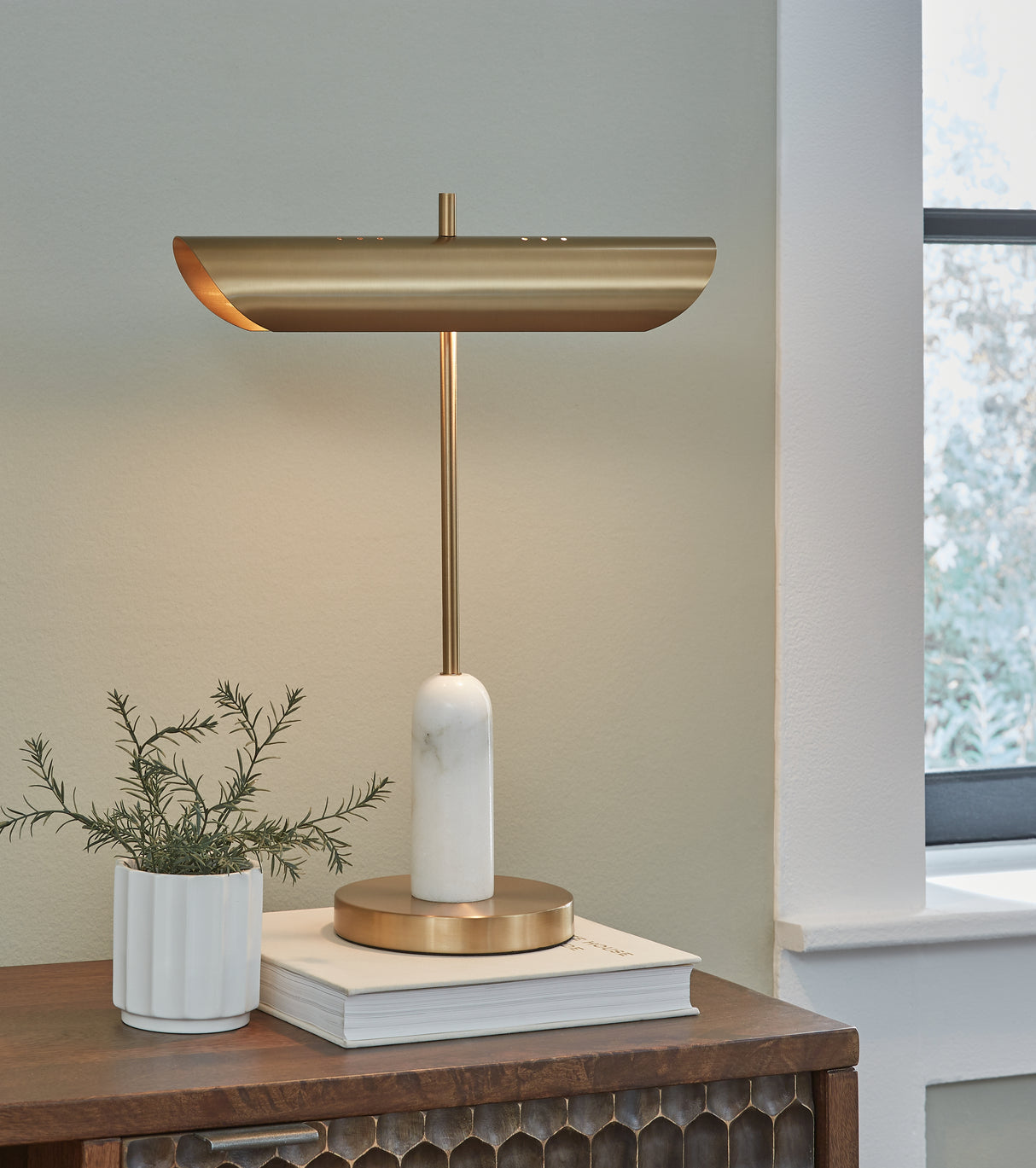 Nashville Furniture Outlets - Ashley Furniture - Rowleigh Lighting - Marble Desk Lamp (1/CN) / Gold Finish/White - L734392