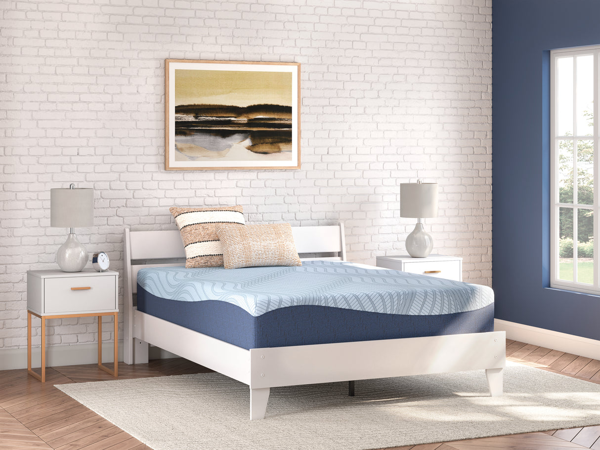 Nashville Furniture Outlets - Ashley Furniture - Peak 2.0 12 Memory Foam Mattresses - King / White - M20641