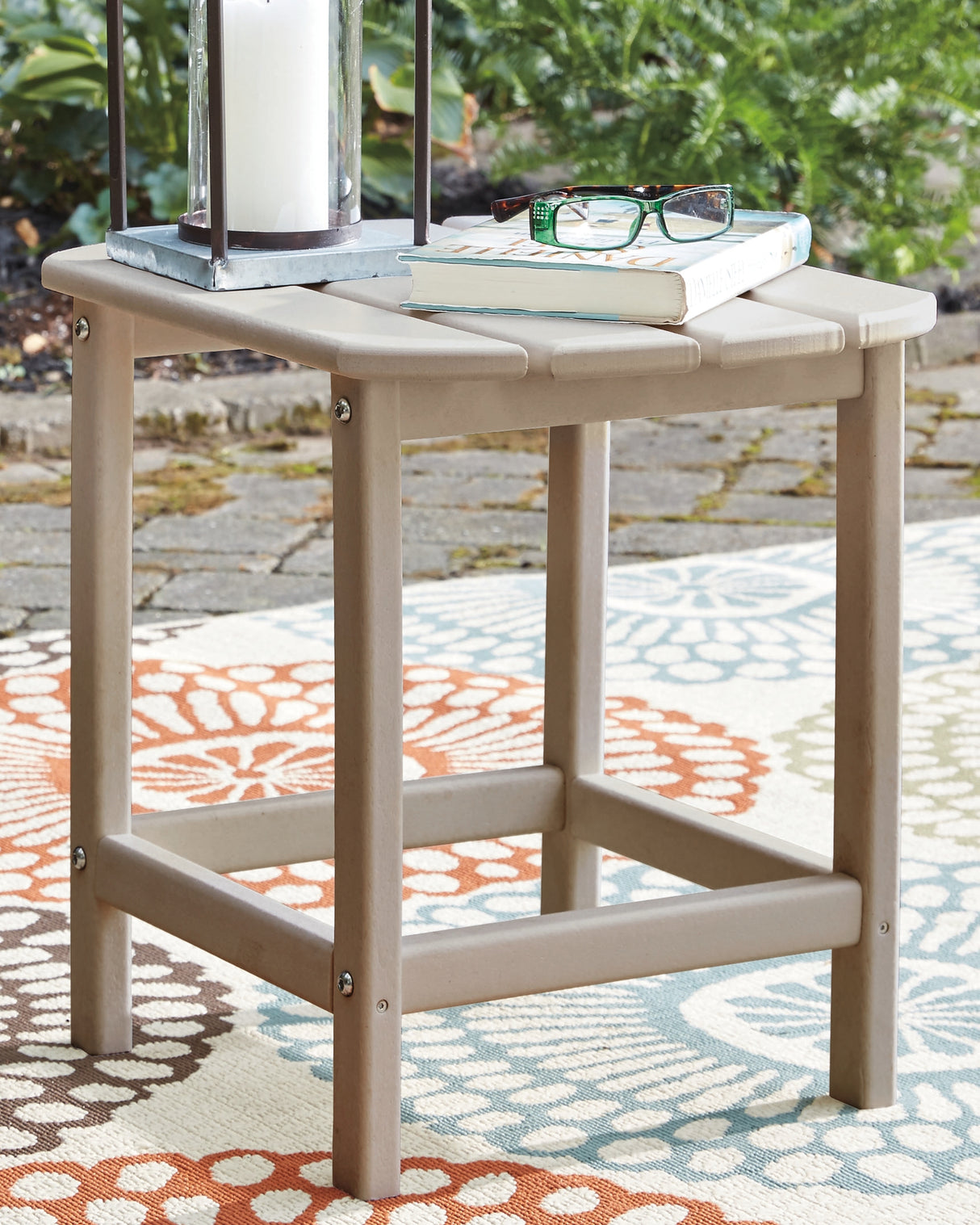 Nashville Furniture Outlets - Ashley Furniture - Sundown Treasure Outdoor - Rectangular End Table / Driftwood - P014-703