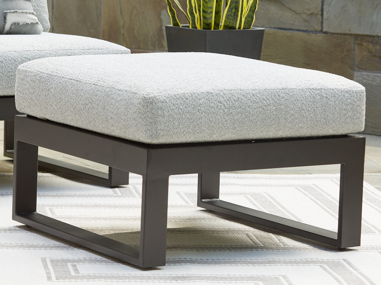 Nashville Furniture Outlets - Ashley Furniture - Beachloft Outdoor - Ottoman with Cushion / Black/Gray - P490-814