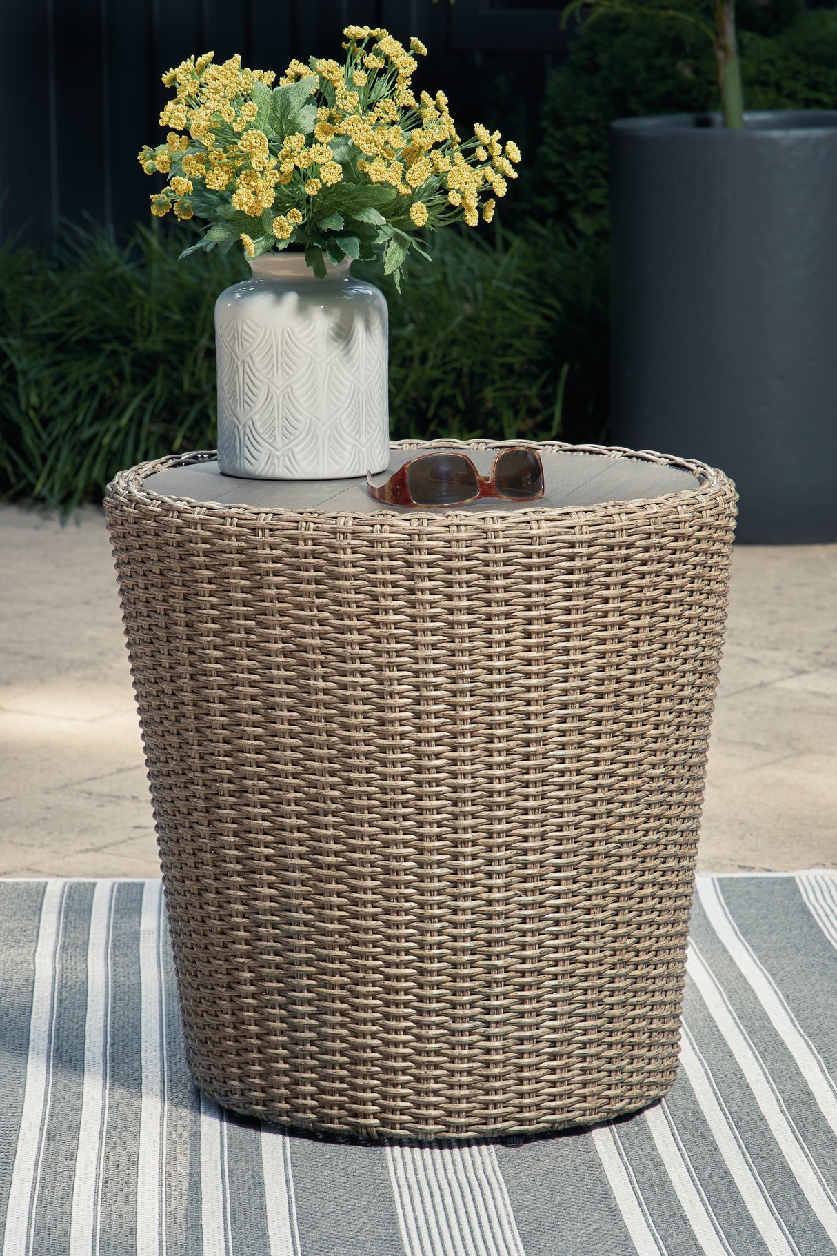 Nashville Furniture Outlets - Ashley Furniture - Danson Outdoor - Round End Table / Beige - P505-706