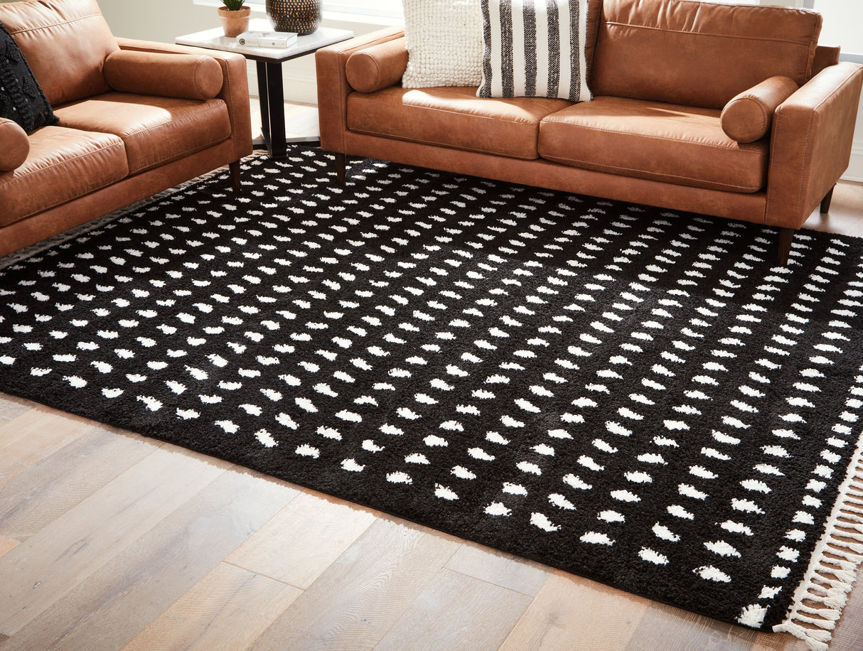Nashville Furniture Outlets - Ashley Furniture - Minston Rug - 8' x 10' Rug / Black/White - R405951