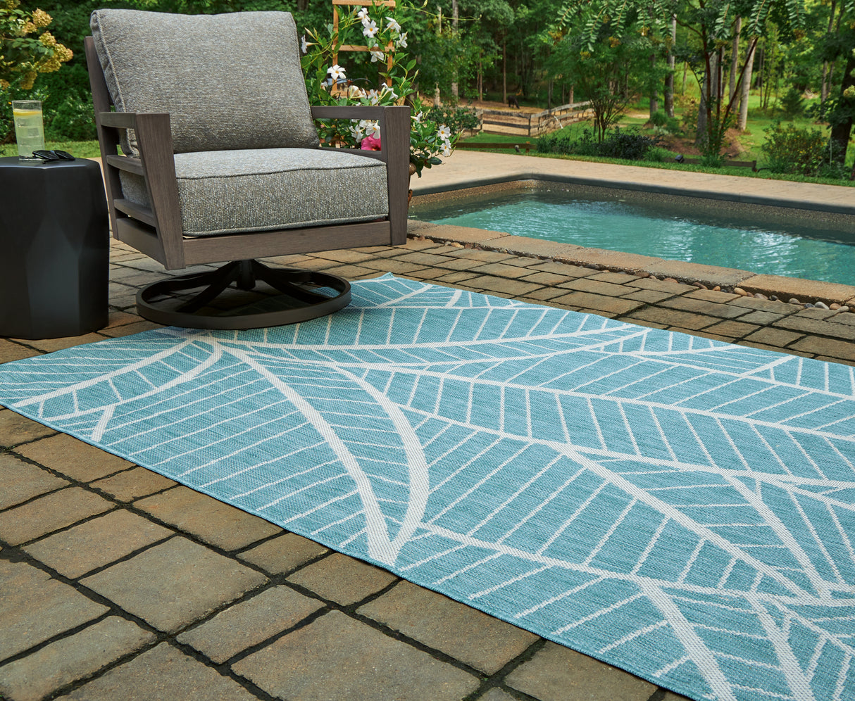 Nashville Furniture Outlets - Ashley Furniture - Hulsia Rug - 5' x 7' Rug / Ivory/Aqua - R900122