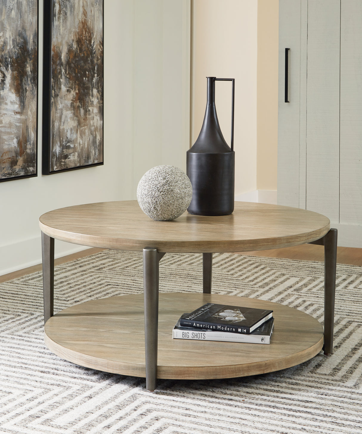 Nashville Furniture Outlets - Ashley Furniture - Dyonton Coffee Table - Round Cocktail Table / Light Grayish Brown - T574-8