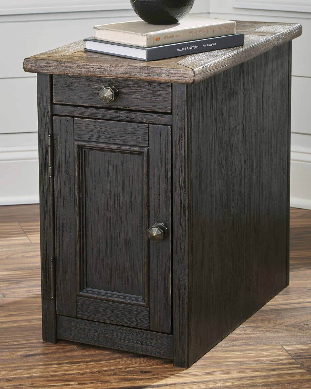 Nashville Furniture Outlets - Ashley Furniture - Tyler Creek Chairside End Table with USB Ports & Outlets - Chair Side End Table / Grayish Brown/Black - T736-7